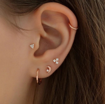 925 Sterling Silver Tiny CZ Moon Piercing Stud Earring with Ball Screw Back Closure (Стерлинговая серебряная серебряная серебряная серебряная серебряная серебряная серебряная серебра)